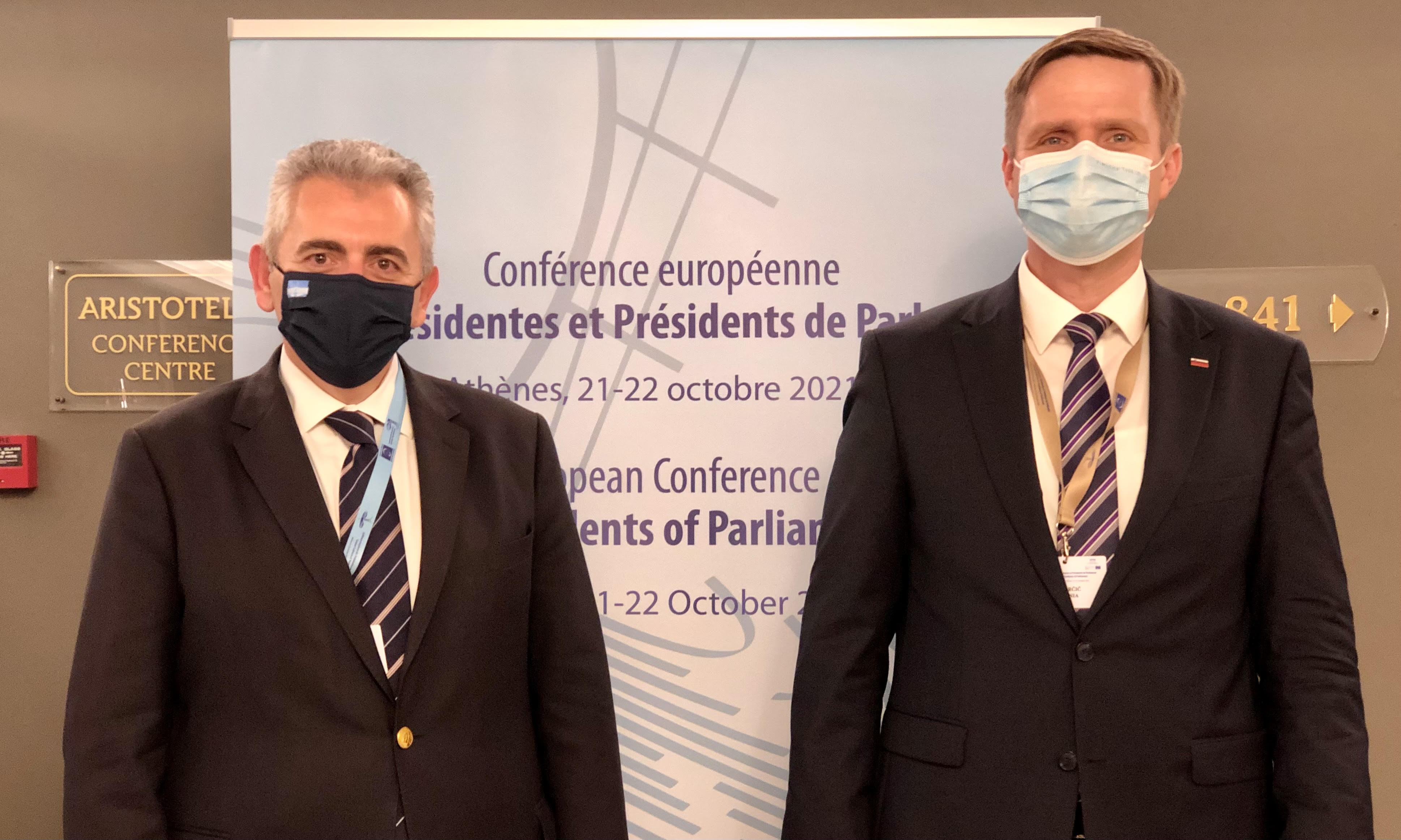 Ο Μάξιμος Χαρακόπουλος με τον πρόεδρο της Βουλής της Σλοβενίας.